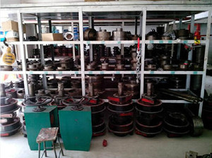 【河南通力-夹轨器夹轨器其他工程机械配件-设备配件-起重机减速器】价格_厂家_图片 -